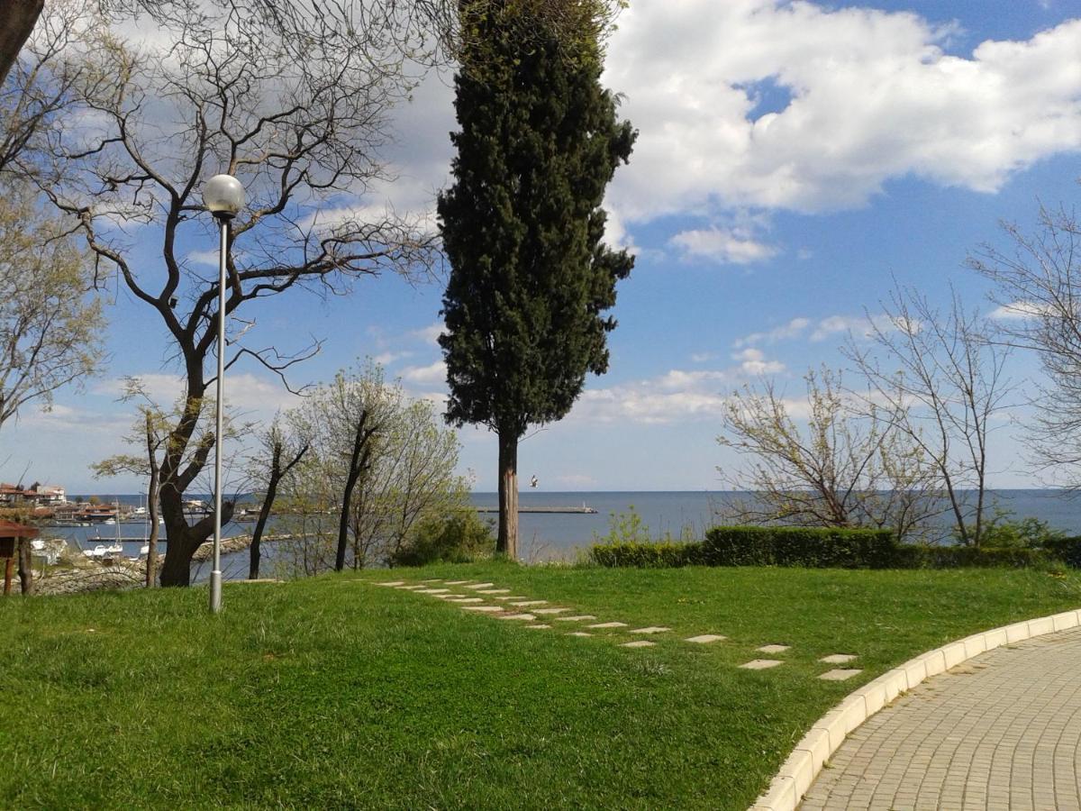 Panorama Beach Apartments Nesebar Buitenkant foto